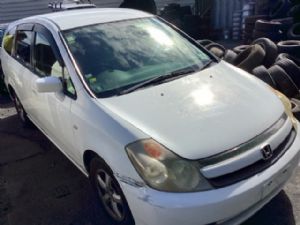Honda Stream RN3 2001-2006