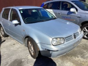 Volkswagen Golf Golf