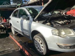 Volkswagen Passat 11/02-04/06