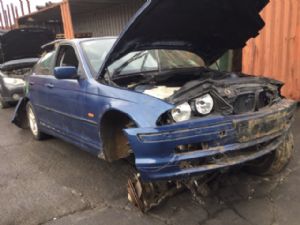 BMW 3 Series E46 320i