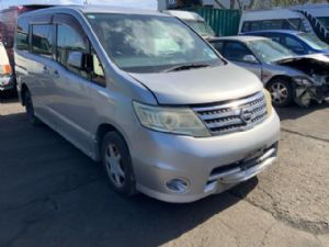 Nissan Serena C25 2005-2010
