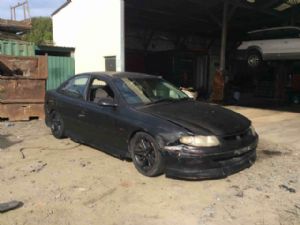 Holden Commodore VT 09/97-09/00