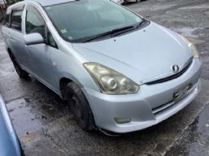 Toyota Wish ANE10 2003-2009