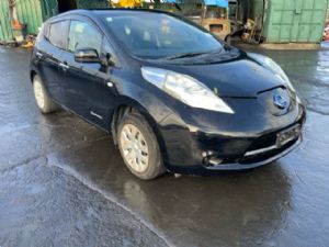 Nissan Leaf ZE0 2011-2016