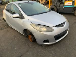 Mazda Demio DE 2007-2014