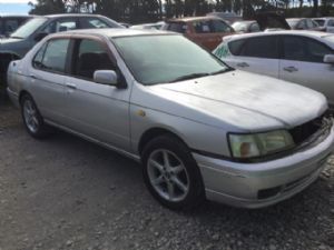 Nissan Bluebird U14 1996-1998
