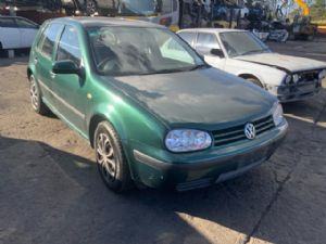 Volkswagen Golf Golf