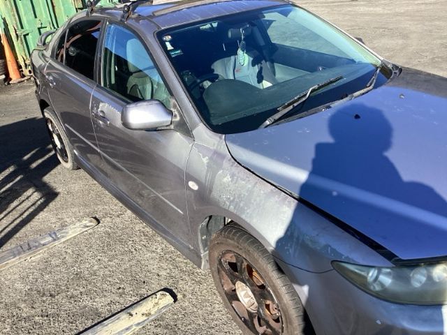 Mazda Atenza GG 2002-2008