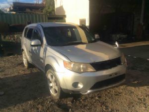 Mitsubishi Outlander CW5W 2006-2012