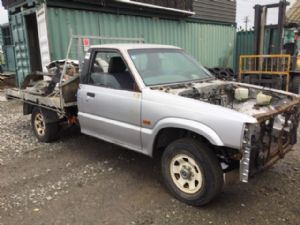 Mazda B2500 UF