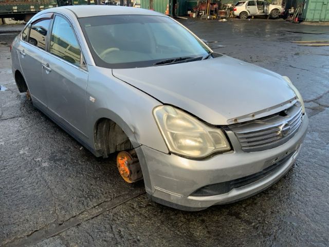 Nissan Bluebird Sylphy G11 2005-2010