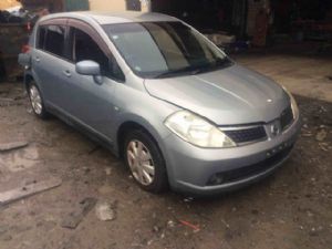 Nissan Tiida C11 2004-2007