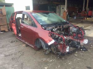 Mazda MPV LW 1999-2006