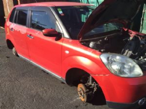 Mazda Verisa DC 2WD 01/04 on