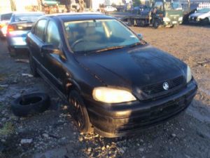 Holden Astra TS 12/00-12/04
