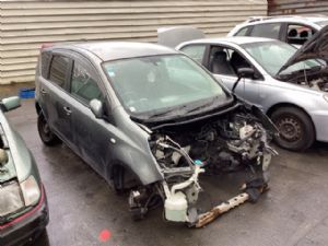 Nissan Note E11 2005-2008