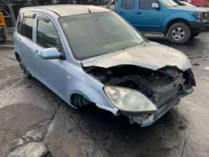Mazda Demio DY 2002-2007