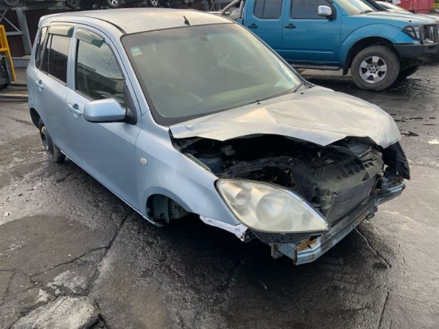 Mazda Demio DY 2002-2007