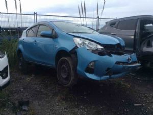 Toyota Aqua NHP10 2011-2015