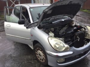 Daihatsu Sirion M101 2001-2003