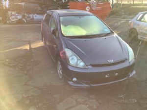 Toyota Wish ZNE10G 2003-2009