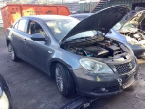 Suzuki Kizashi SE 2010-2016