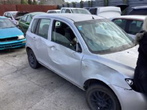 Mazda Demio DY 2002-2007