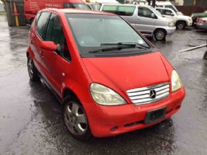 Mercedes-Benz 180 123