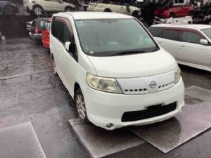 Nissan Serena C25 2005-2010