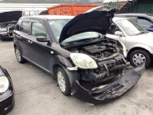 Mazda Verisa DC 2WD 01/04 on