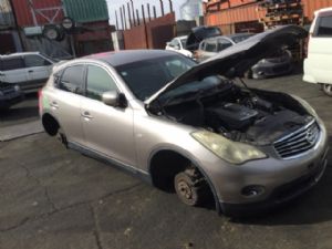 Nissan Skyline J50 2009-2014