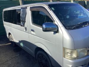 Toyota Hiace TRH200