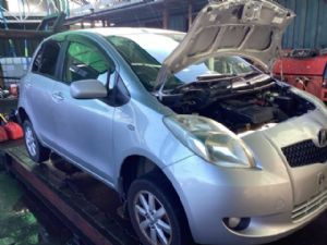 Toyota Vitz SCP90