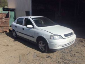 Holden Astra TS 12/00-12/04