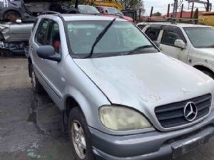 Mercedes-Benz ML 320