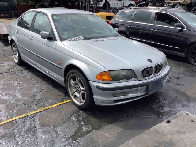 BMW 3 Series E46 320i