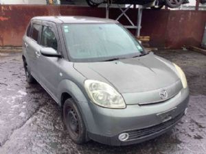 Mazda Verisa DC 2WD 01/04 on