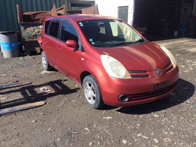 Nissan Note E11 2005-2008