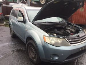 Mitsubishi Outlander CW5W 2003-2005