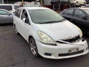 Toyota Wish AE10 2003-2009