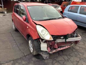 Nissan Note E11 2005-2008