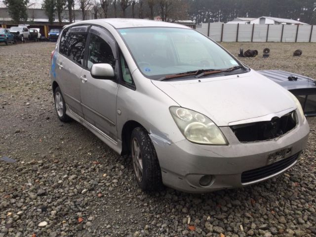 Toyota Spacia/Spacio ZZE122
