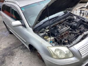 Toyota Avensis AZT251 2003-2009