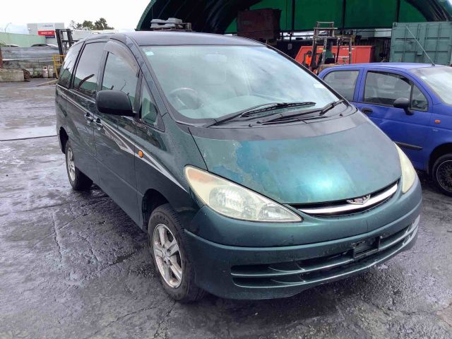 Toyota Estima TCR10