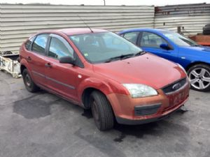 Ford Focus LS 2005-2007