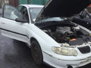 Holden Commodore VX 09/00-09/02