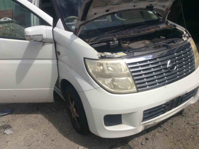 Nissan Elgrand E51 06/02-05/10