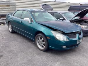 Mitsubishi Diamante KH