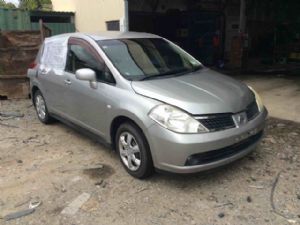 Nissan Tiida C11 2004-2007
