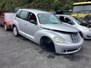 Chrysler PT Cruiser 2000 on